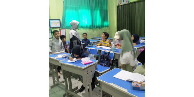 Ekstrakurikuler Conversation