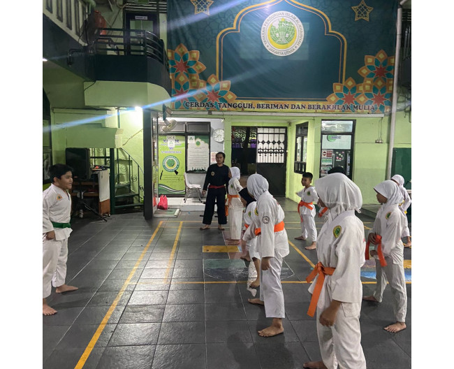 Ekstrakurikuler Silat