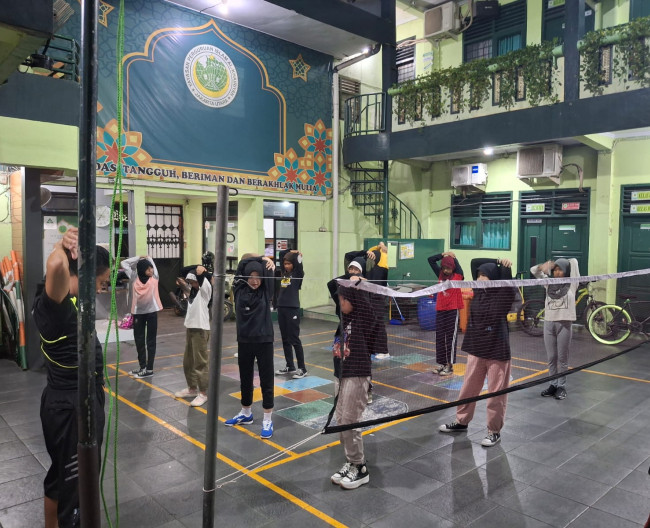 Ekstrakurikuler Bulu Tangkis