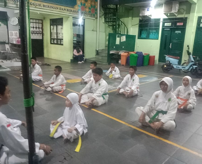 Ekstrakurikuler Silat